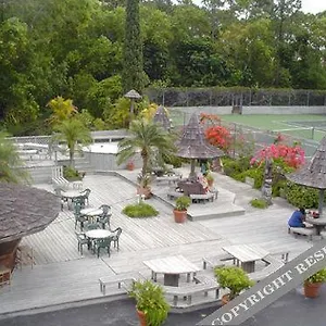 ** Resort & Club Bahamas