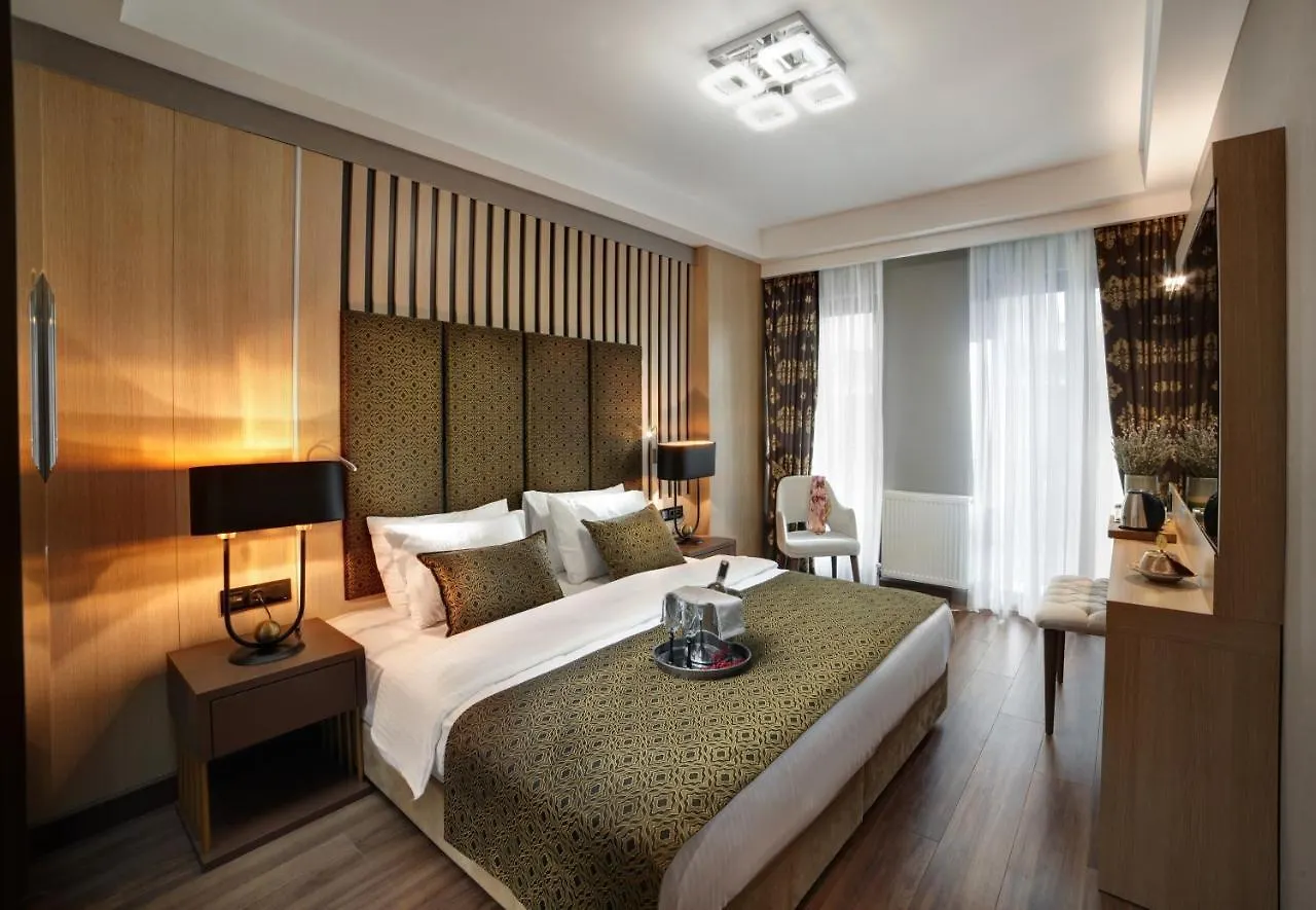 Pell Palace Hotel & Spa Istanbul 2*,  Turkey