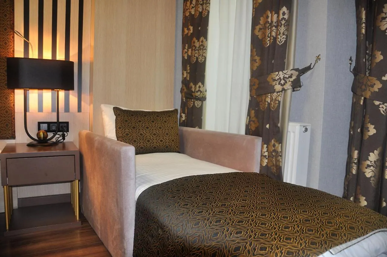 Pell Palace Hotel & Spa Istambul 2*,  Turquia